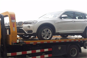 扬州拖车24小时服务电话